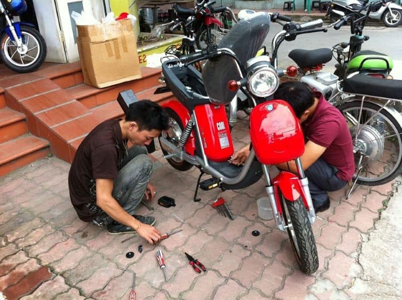 Các bước cơ bản để sửa xe điện